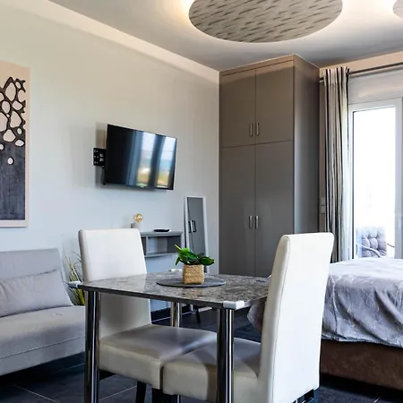 George V Luxury - 3 Kastro-Kyllini